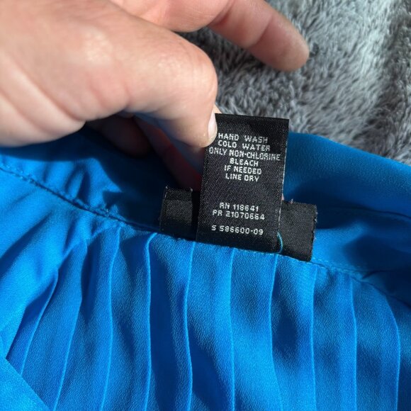 Lane Bryant Womens Top Size 24 Blue Button Up Pleated Flowy Minimalist 17801‎ - Picture 7 of 9